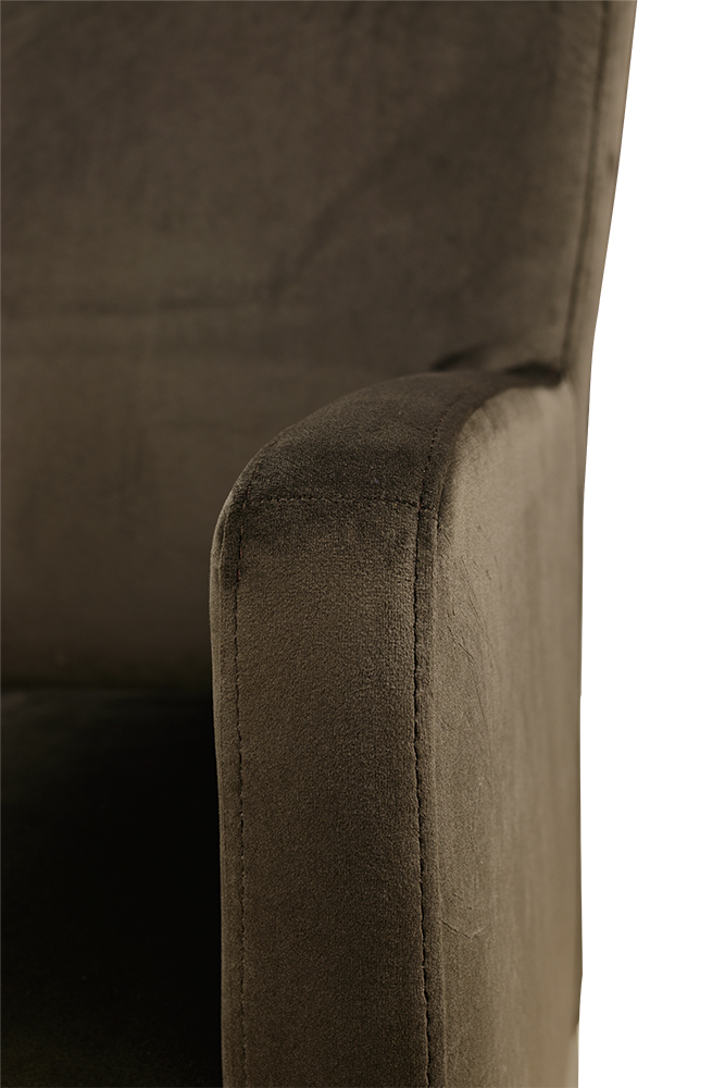 Beizton: American Walnut | Bezug: Sonderbezug