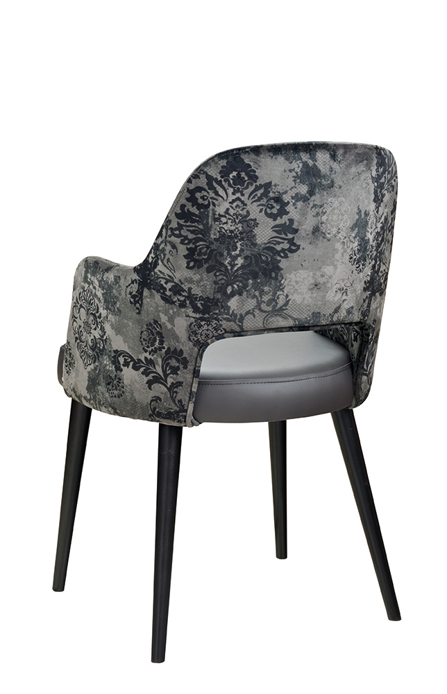 Beizton: PS01 | Bezug Sitz: A2866 | Rücken: A3174