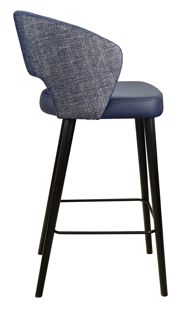 Beizton: PS01 | Beizton: PS01 | Bezug Sitz: A2607 | Rücken: A3285