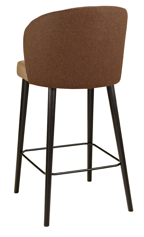 Beizton: PS01 | Bezug Sitz: A2869 | Rücken: A2093