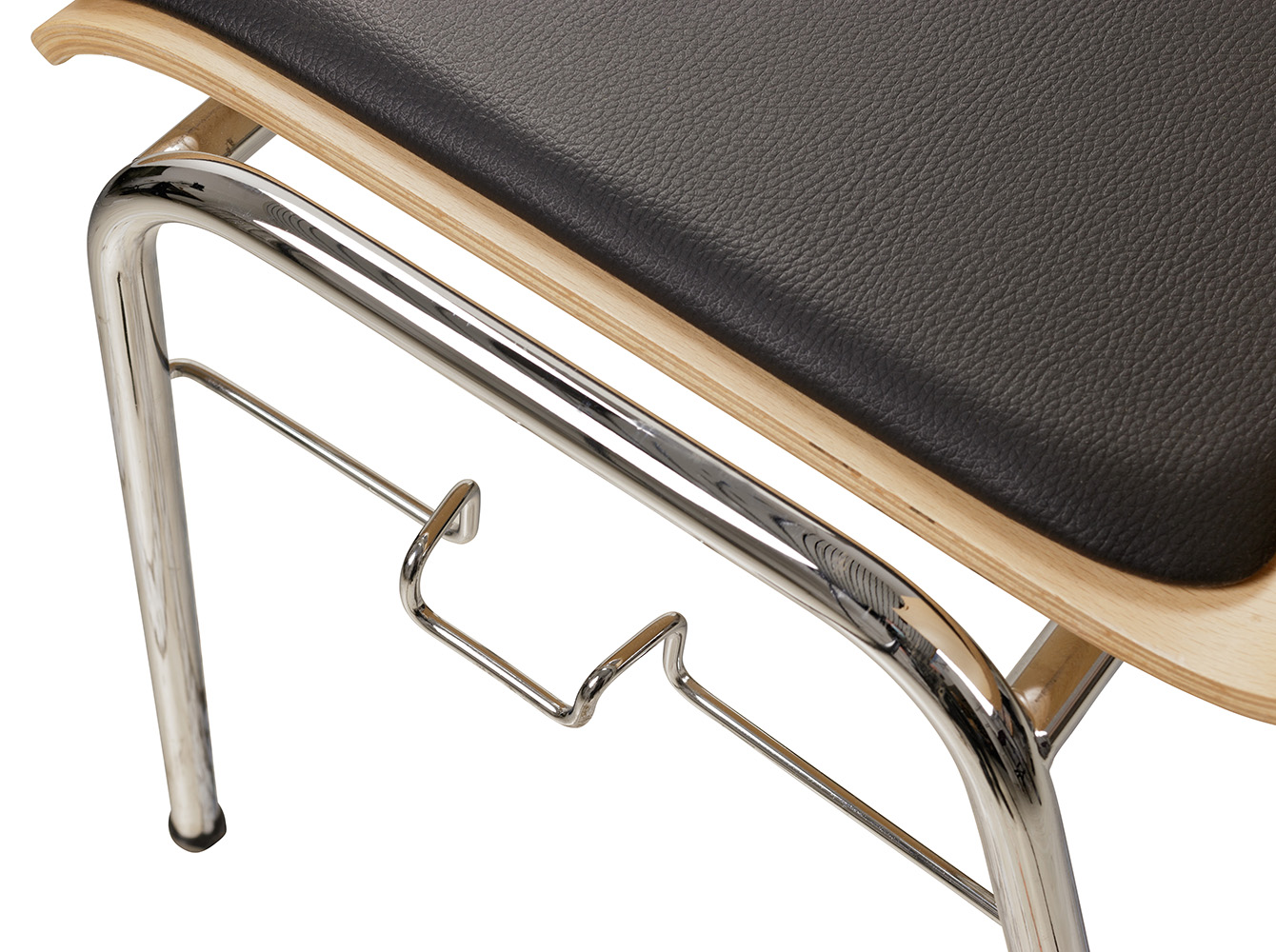 gegen Aufpreis mit Reihenverbinder